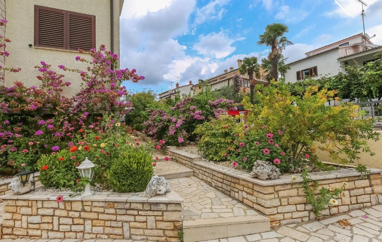 Mima Apartment Porec Exterior photo